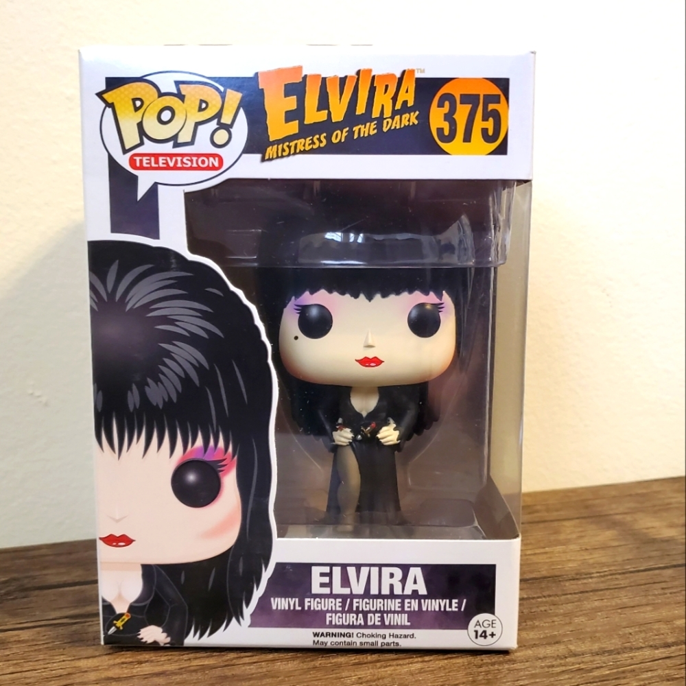 Elvira Mistress of the Dark funko pop
